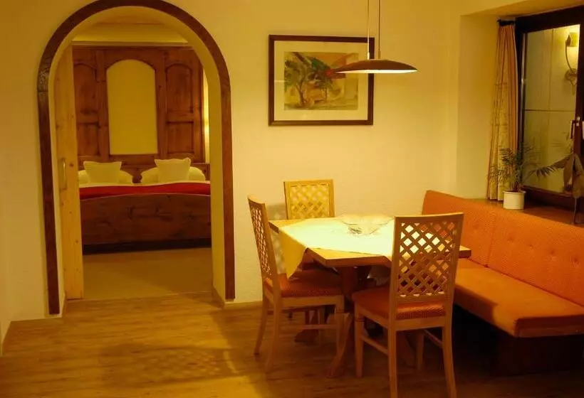 ペンション Haus Acherkogel