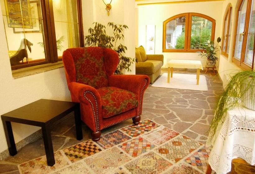 פנסיון Haus Acherkogel