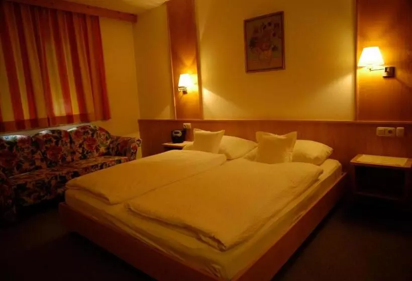 ペンション Haus Acherkogel