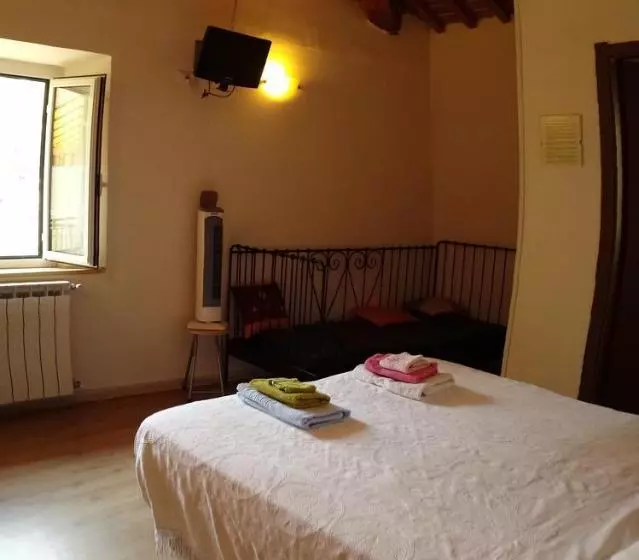 Majatalo Locanda Del Sole Nero