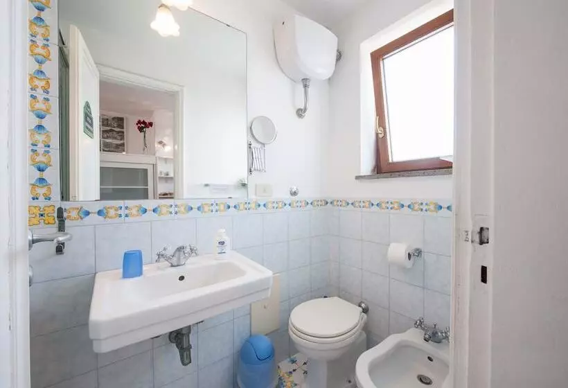 تختخواب و صبحانه I 34 Turchi