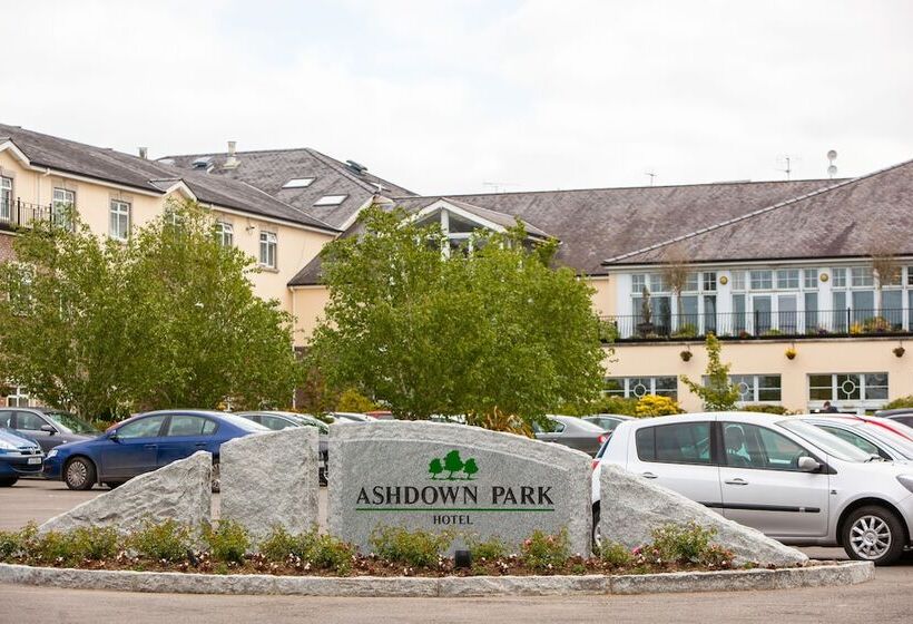 Отель Ashdown Park