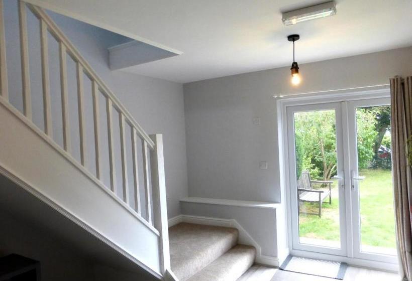 هتل Bryn Holcombe