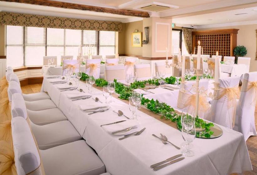 Hotel Bunratty Manor