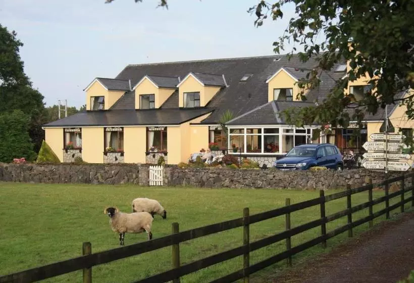 Hotel Corrib Wave Guest House