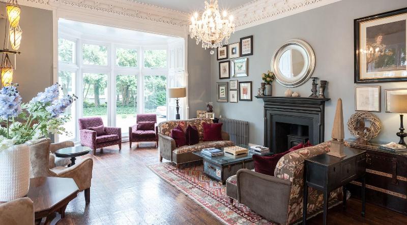 ホテル Didsbury House