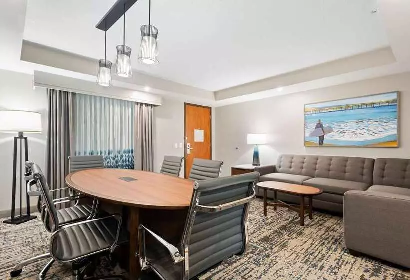 هتل Embassy Suites By Hilton Anaheim South