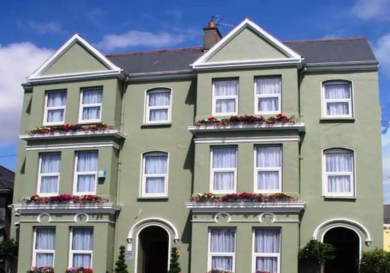 فندق Garnish House