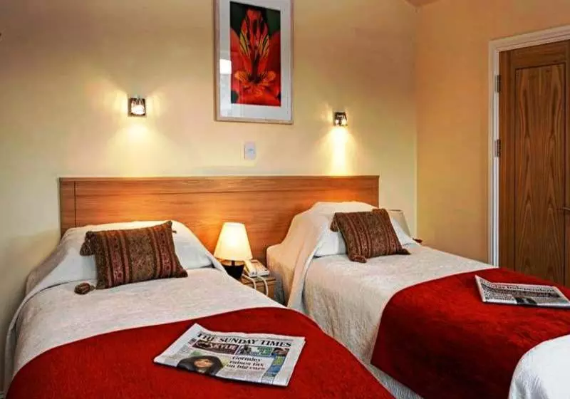 فندق Garnish House