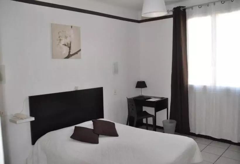 Szálloda Hôtel Saint George