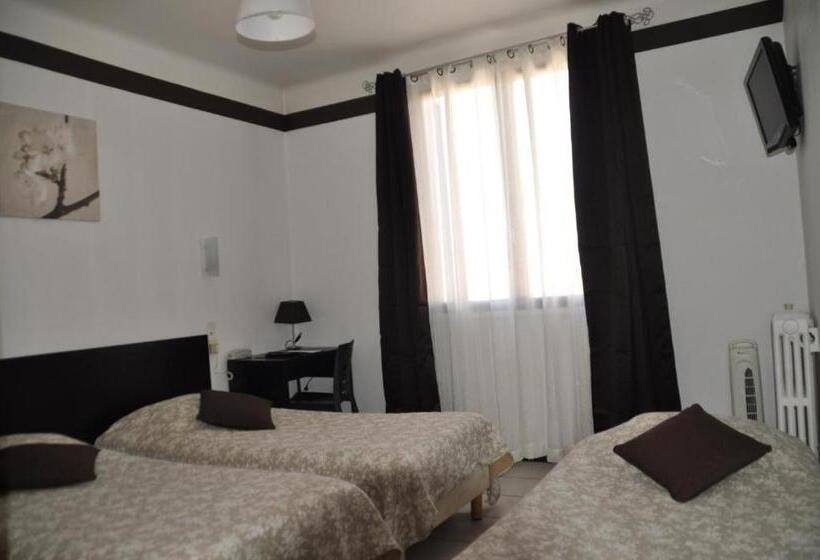 هتل Hôtel Saint George