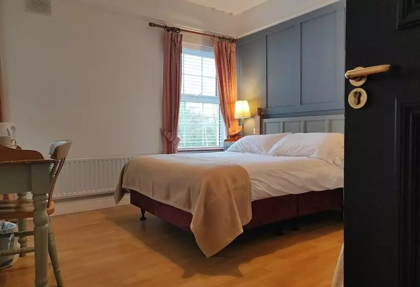 هتل Kilkenny House Boutique