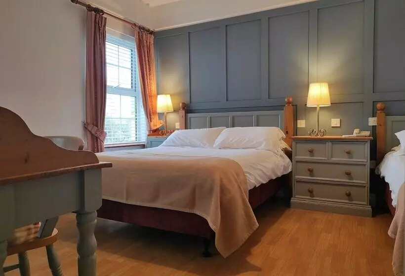 هتل Kilkenny House Boutique