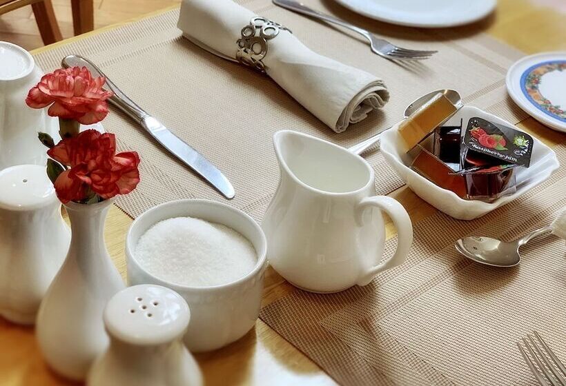 ホテル Kingfisher Lodge