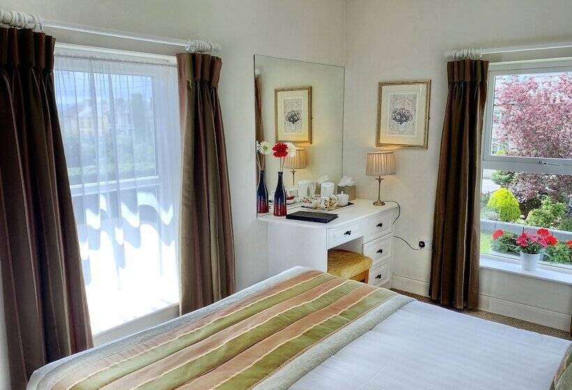 ホテル Kingfisher Lodge