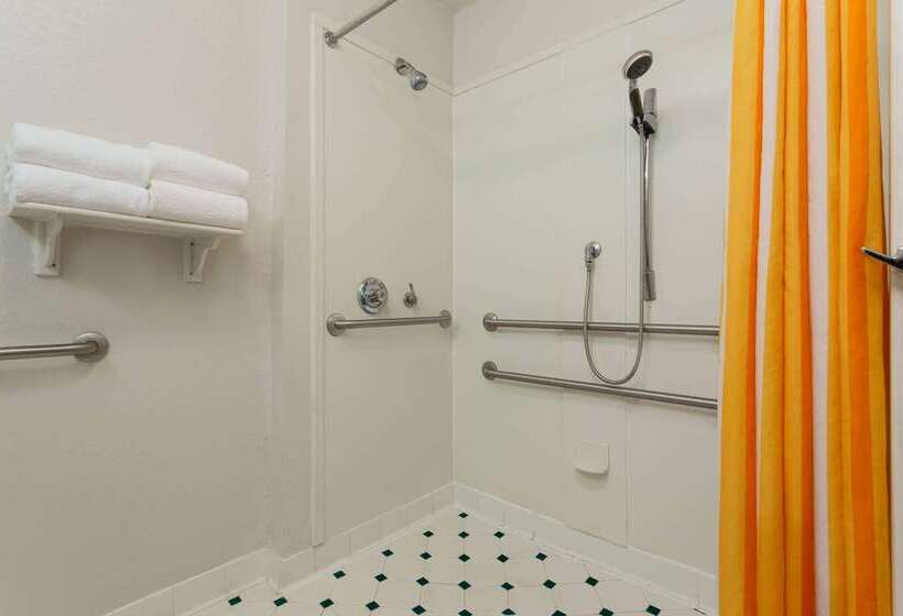 בית מלון כפרי La Quinta By Wyndham Lakeland West