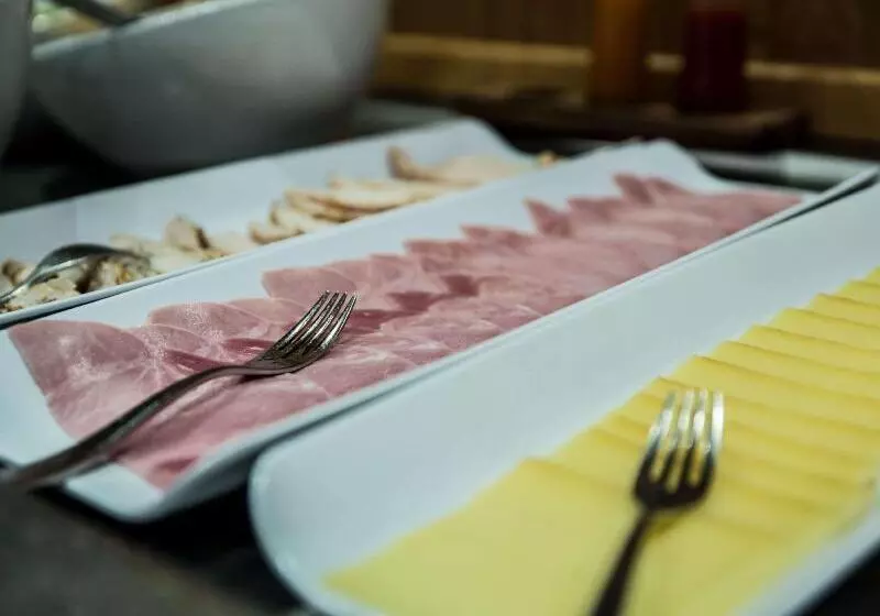 Hotel Mercure Dinan Port Le Jerzual