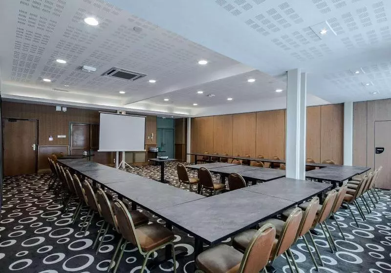 Hotel Mercure Dinan Port Le Jerzual