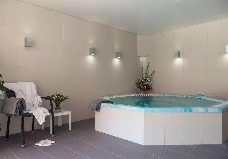 Hotel Mercure Dinan Port Le Jerzual