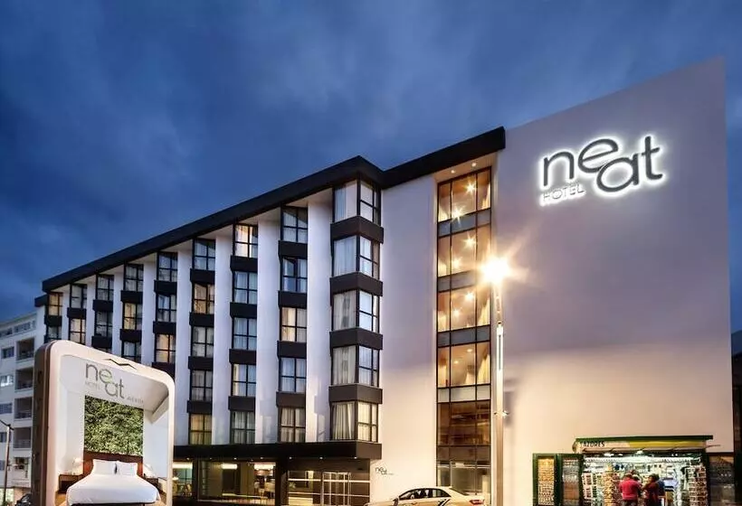 Neat Hotel Avenida