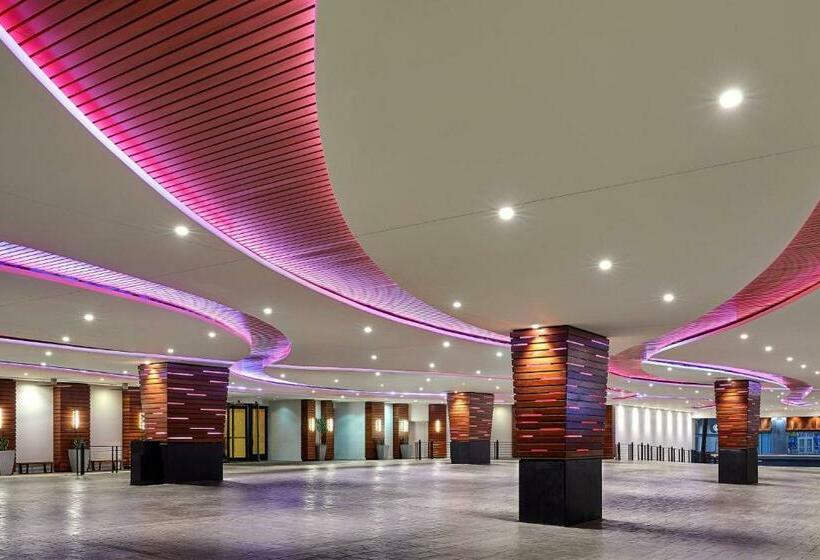 Otel New Orleans Marriott