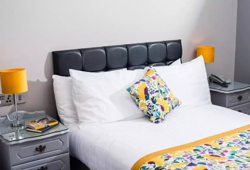 هتل Rathkeale House