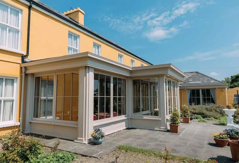 Sheedys Boutique Hotel & Restaurant