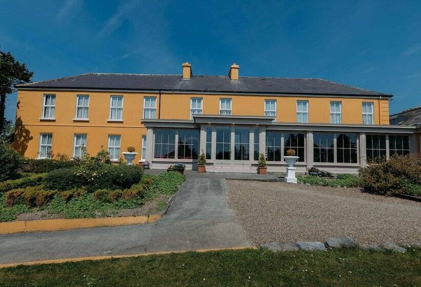 Sheedys Boutique Hotel & Restaurant