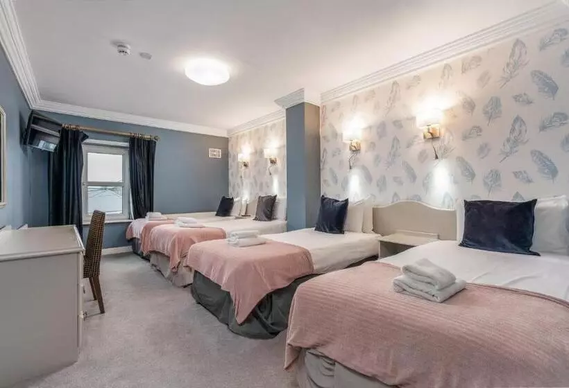 فندق Troysgate House