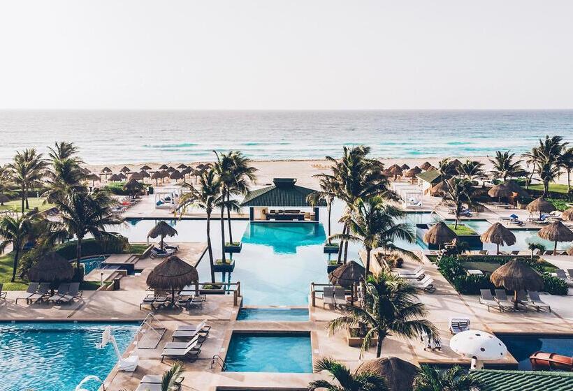 استراحتگاه Iberostar Selection Cancún