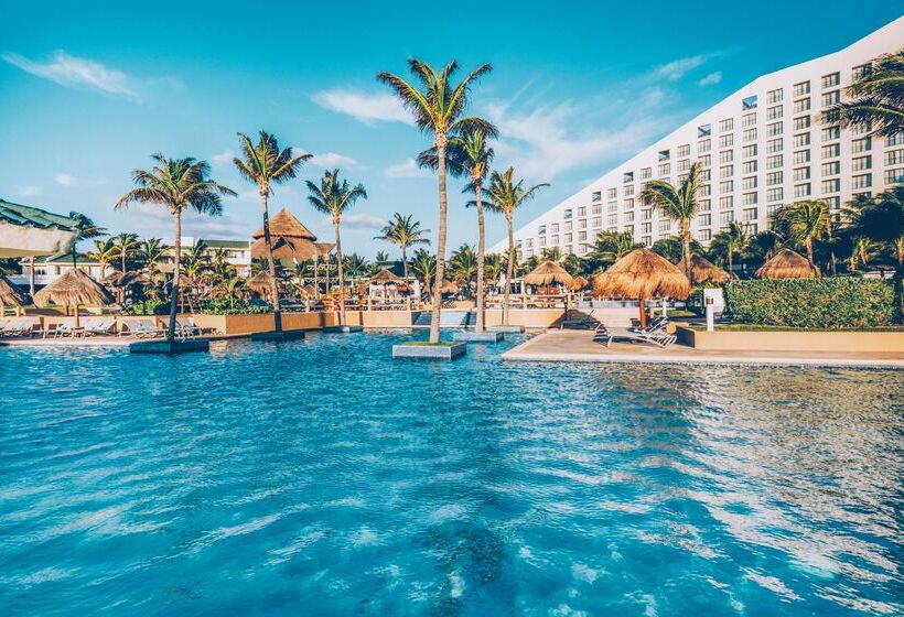 استراحتگاه Iberostar Selection Cancún