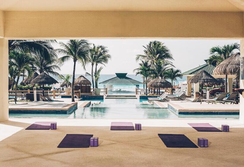 استراحتگاه Iberostar Selection Cancún