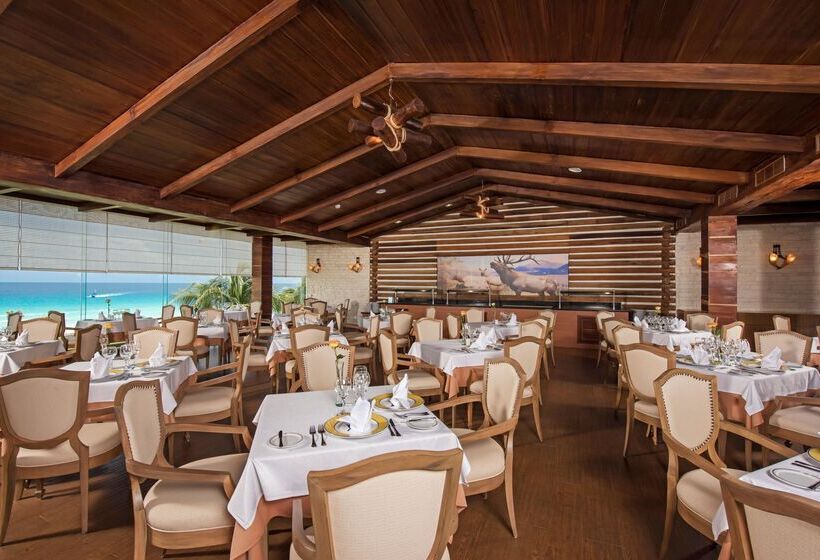 استراحتگاه Iberostar Selection Cancún