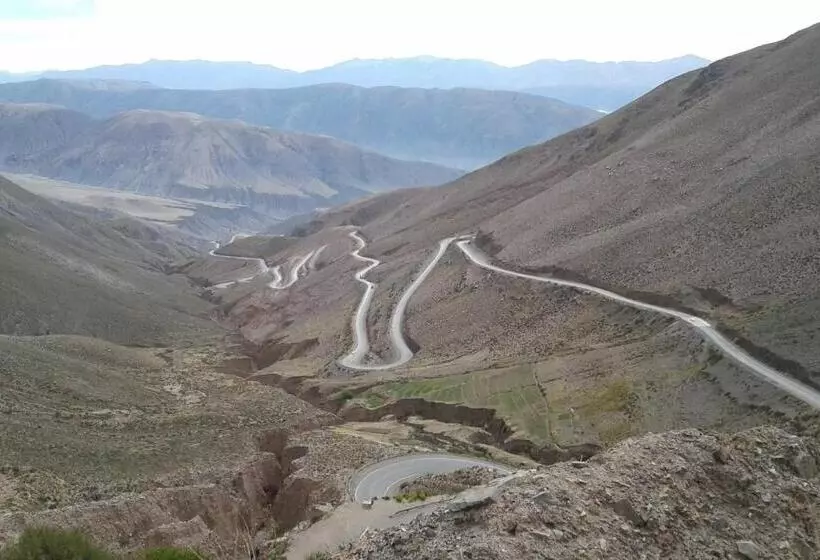 Retkeilymaja Posada Del Silencio