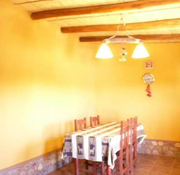 Retkeilymaja Posada Del Silencio