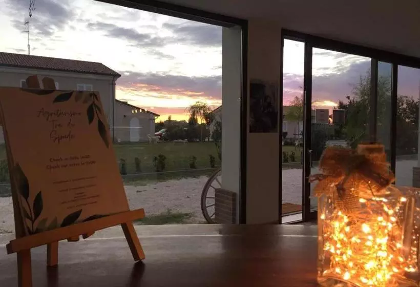ベッドアンドブレックファースト Agriturismo Tre Di Spade