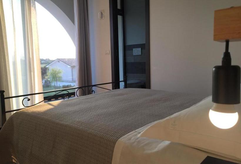 مبيت وإفطار Agriturismo Tre Di Spade