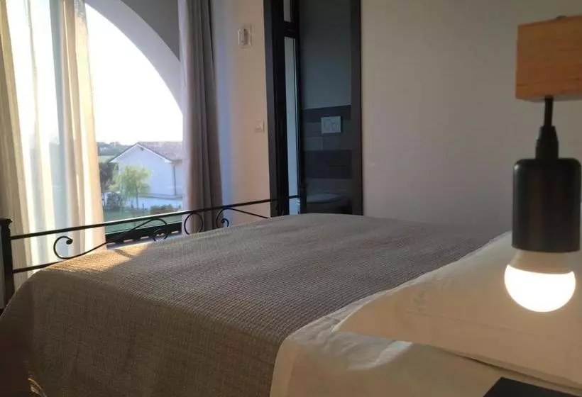 ベッドアンドブレックファースト Agriturismo Tre Di Spade