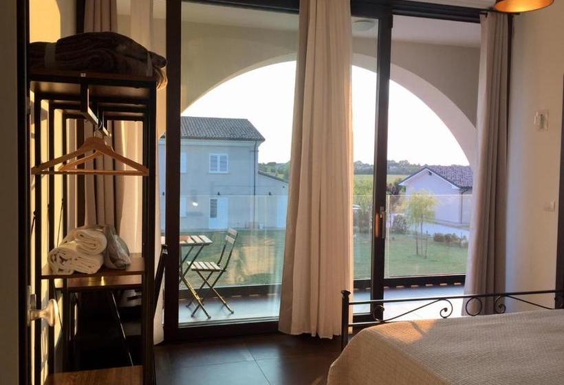 مبيت وإفطار Agriturismo Tre Di Spade