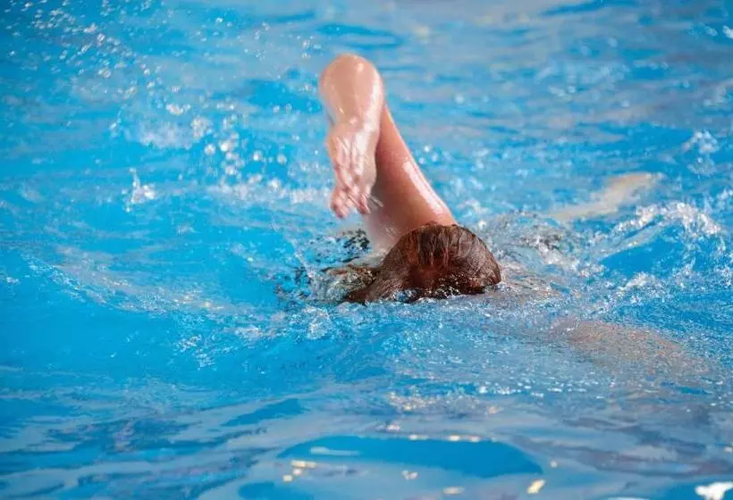 Aamiaismajoitus (B&B) Llety Cynin