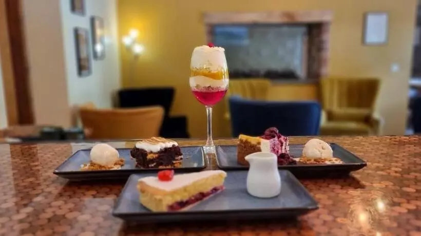 Aamiaismajoitus (B&B) Llety Cynin