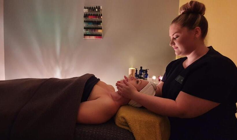 住宿加早餐 Llety Cynin