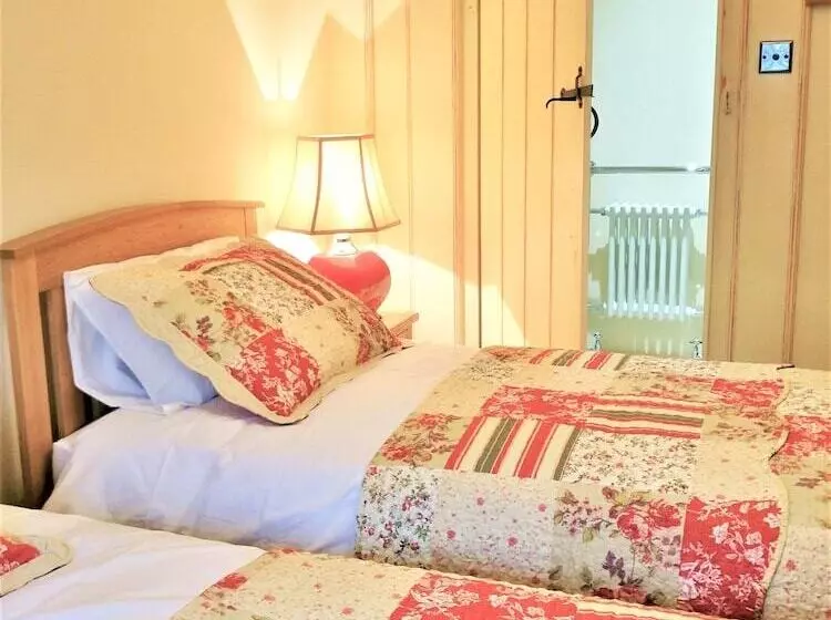 Aamiaismajoitus (B&B) The Firecat Country House Guesthouse