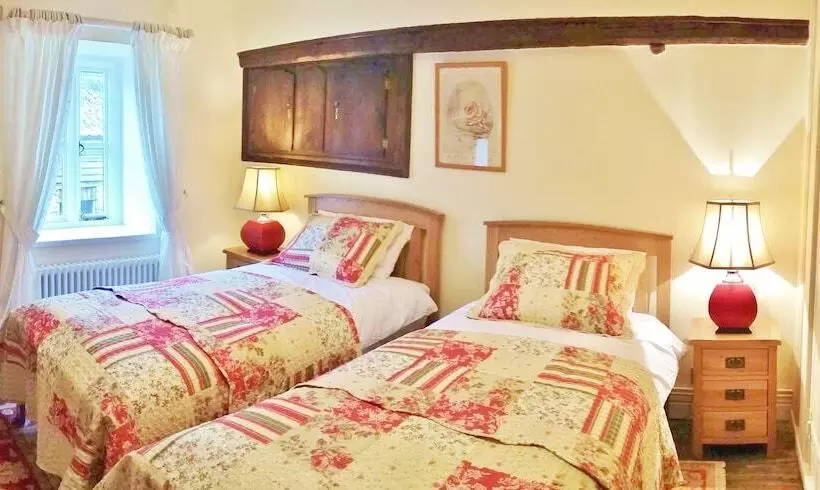 Aamiaismajoitus (B&B) The Firecat Country House Guesthouse