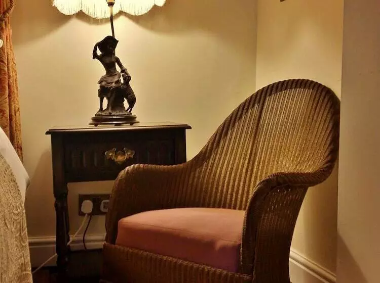 Aamiaismajoitus (B&B) The Firecat Country House Guesthouse