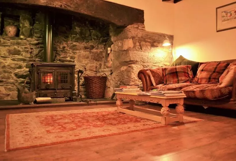 Aamiaismajoitus (B&B) The Firecat Country House Guesthouse