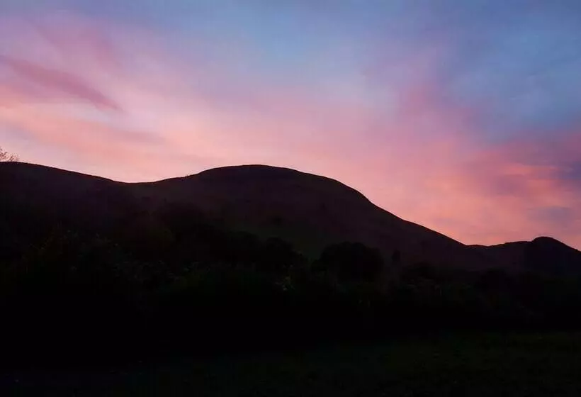 Aamiaismajoitus (B&B) The Firecat Country House Guesthouse