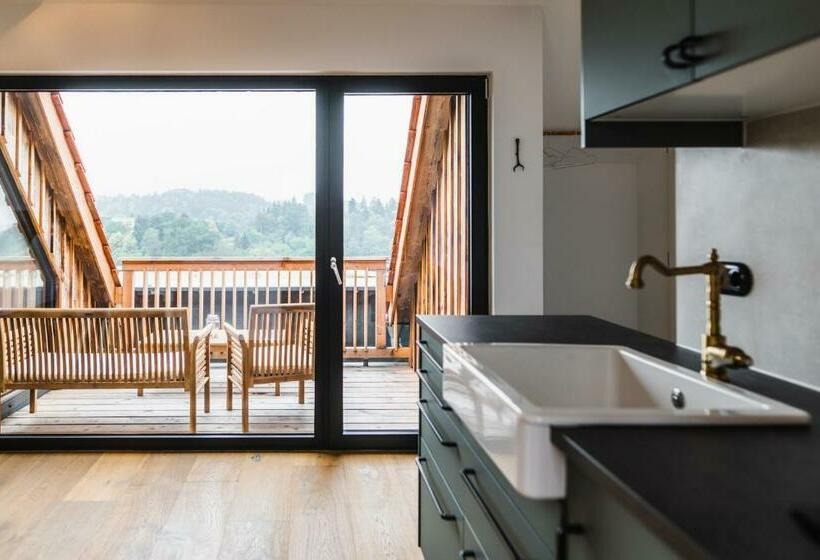 مبيت وإفطار Weingut Kögl