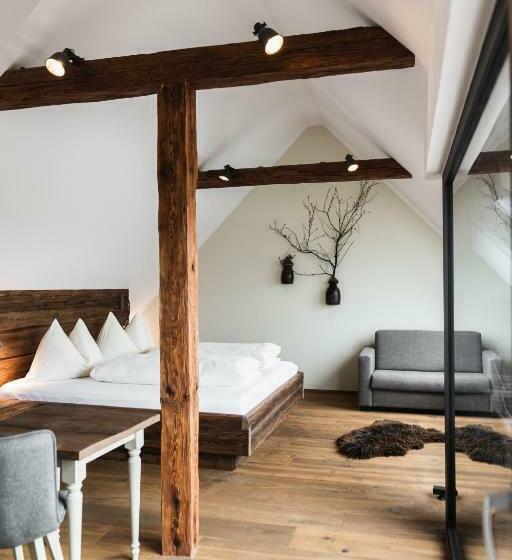 مبيت وإفطار Weingut Kögl