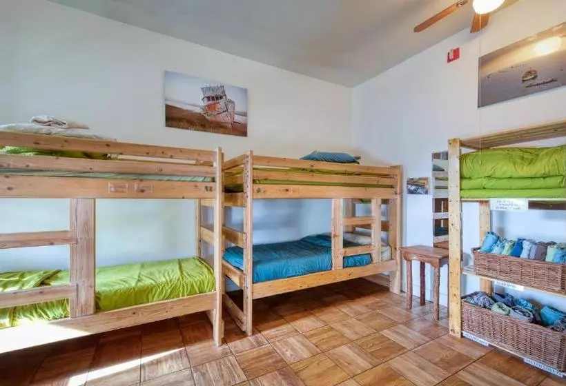Hi Point Reyes Hostel